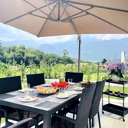 Nyaraló Vista Lago Di Como Con Piscina